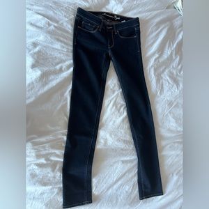 American Eagle women’s skinny jeans